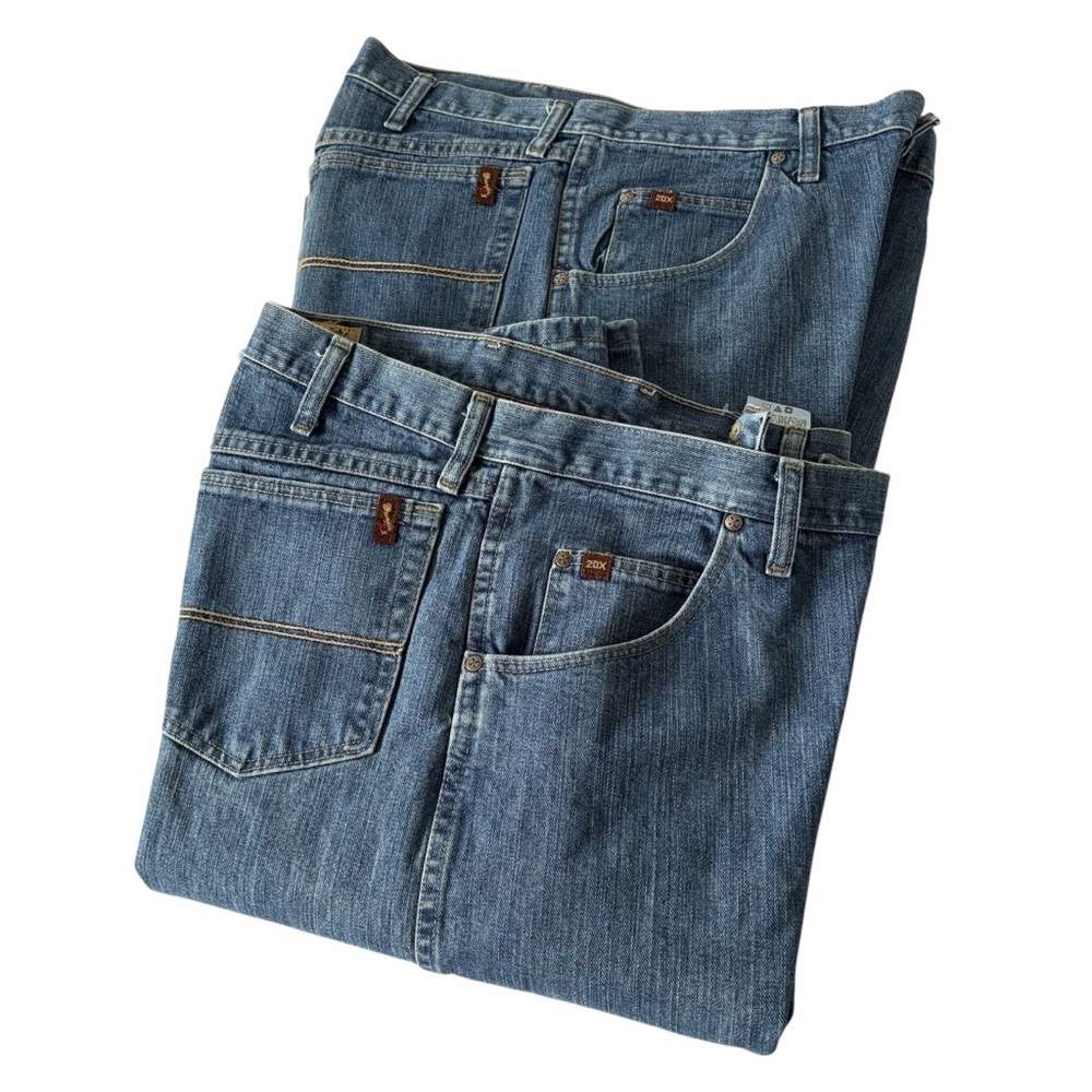 Wrangler 20X Style 23 Cowboy Relaxed Straight Leg Blue Jeans Set (2) - Like New